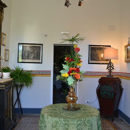 Le Signorine B&B Лечче Экстерьер фото